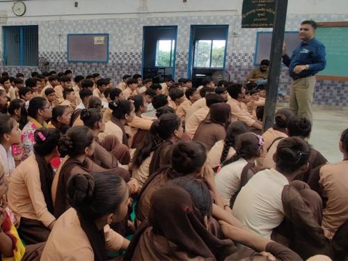 School-Nature-Education-Program-10-min